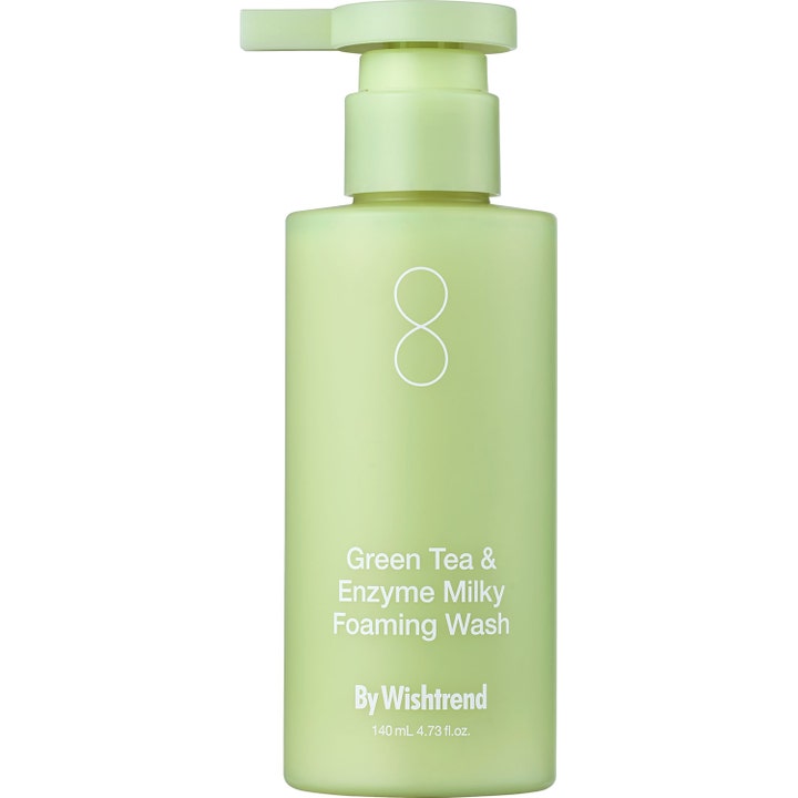 By Wishtrend Green Tea & Enzyme Milky Foaming Wash 140 ml fuktighetsgivende ansiktsrens i lysegrønn flaske med pumpe
