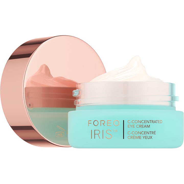 FOREO IRIS C-Concentrated Brightening Eye Cream 15 ml i lyseblå krukke med hvit tekstur og rosegullokk