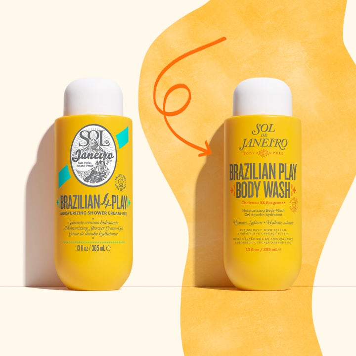 Sol de Janeiro Brazilian 4 Play 385 ml fuktighetsgivende dusjsåpe i to gule flasker som viser oppdatert design.