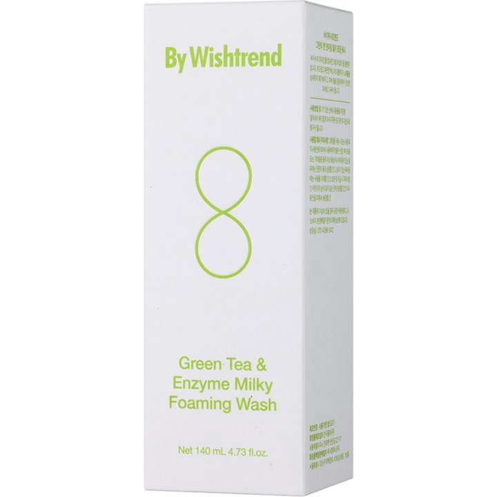 By Wishtrend Green Tea & Enzyme Milky Foaming Wash 140 ml ansiktsrens i hvit kartong med grønn tekst og symbol.
