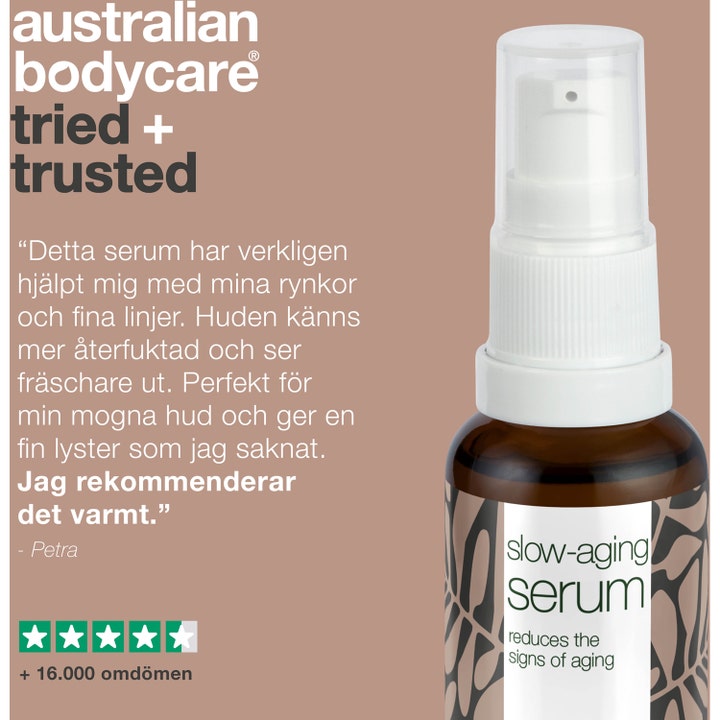 Australian Bodycare Slow Anti-Age Serum 30 ml reduserer tegn på aldring i brun glassflaske med hvit pumpe.