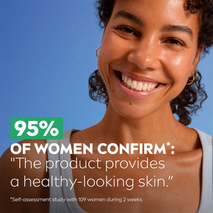 NIVEA Mattifying Day Cream 50 ml dagkrem gir sunn hud vist med en smilende kvinne og tekst om 95 prosent bekreftelse