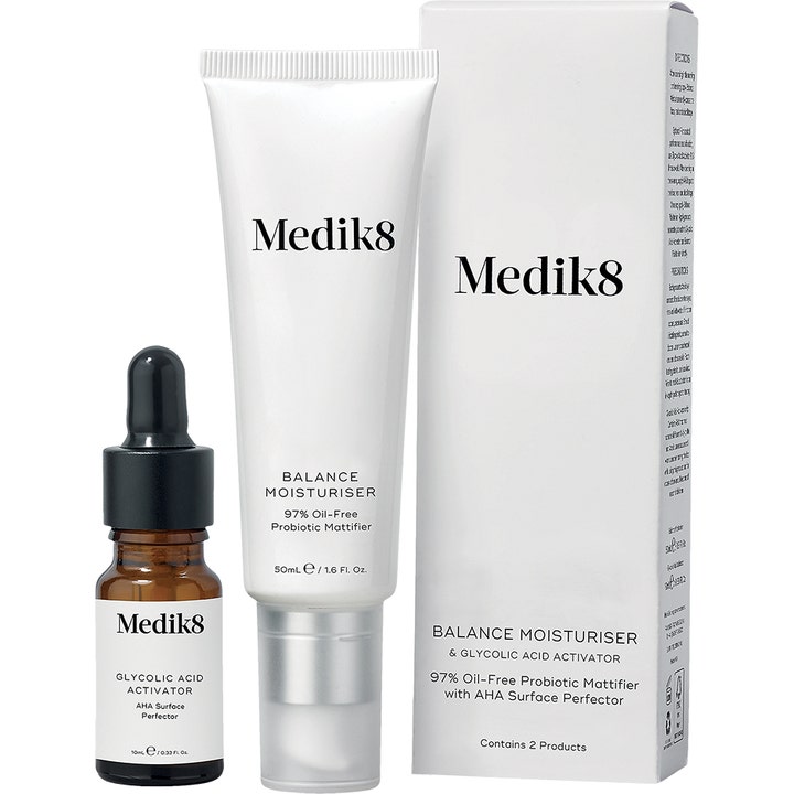 Medik8 Balance Moisturiser 55 ml mattende ansiktskrem på hvit tube med glykolsyre på dropperflaske og eske.
