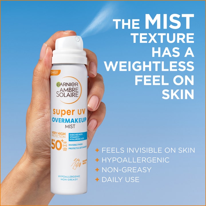 Garnier Ambre Solaire Super UV Over Makeup Mist 75 ml solbeskyttelse i sprayform som gir en vektløs og usynlig finish