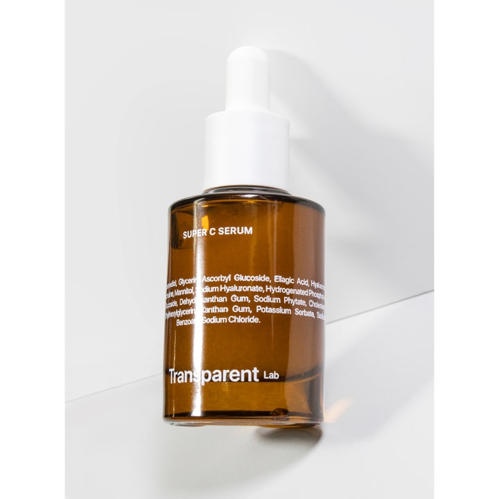 Niche Beauty Lab Transparent Lab Super C Serum 30 ml glødgivende serum i brun glassflaske med hvit pipette