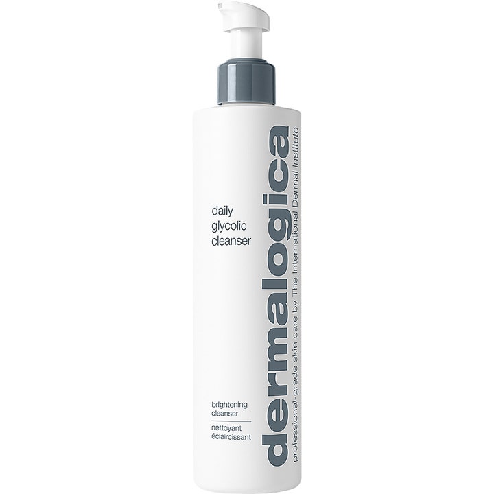 Dermalogica Daily Glycolic Cleanser eksfolierende ansiktsrens i hvit pumpeflaske som gir huden en klarere glød