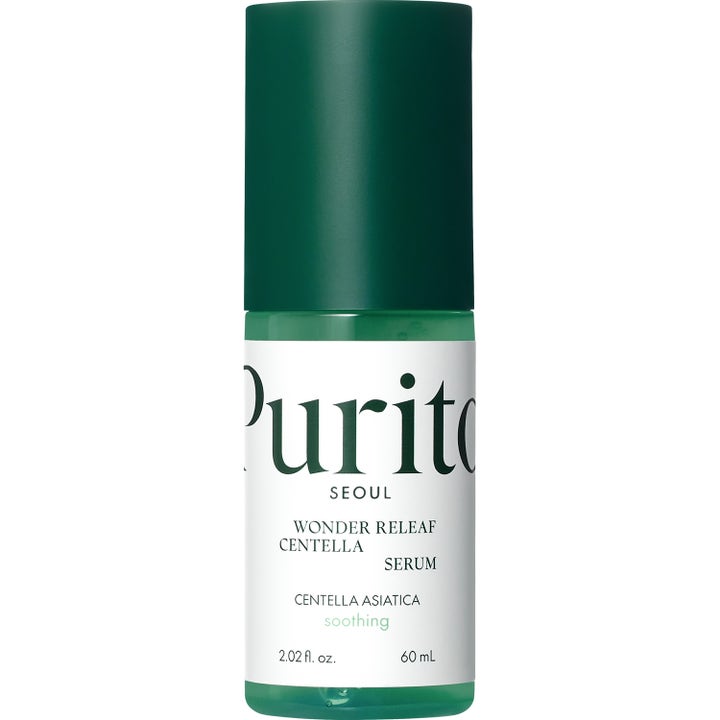 Purito Wonder Releaf Centella Serum 60 ml beroligende ansiktsserum i grønn flaske med hvit etikett og mørkegrønn kork