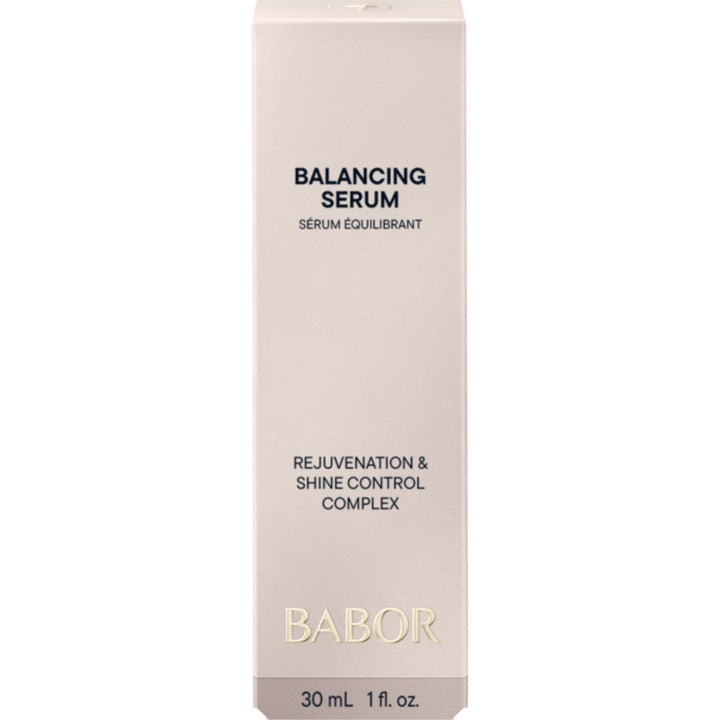 Babor Balancing Serum 30 ml balanserende ansiktsserum i hvit ytteremballasje for kombinasjonshud