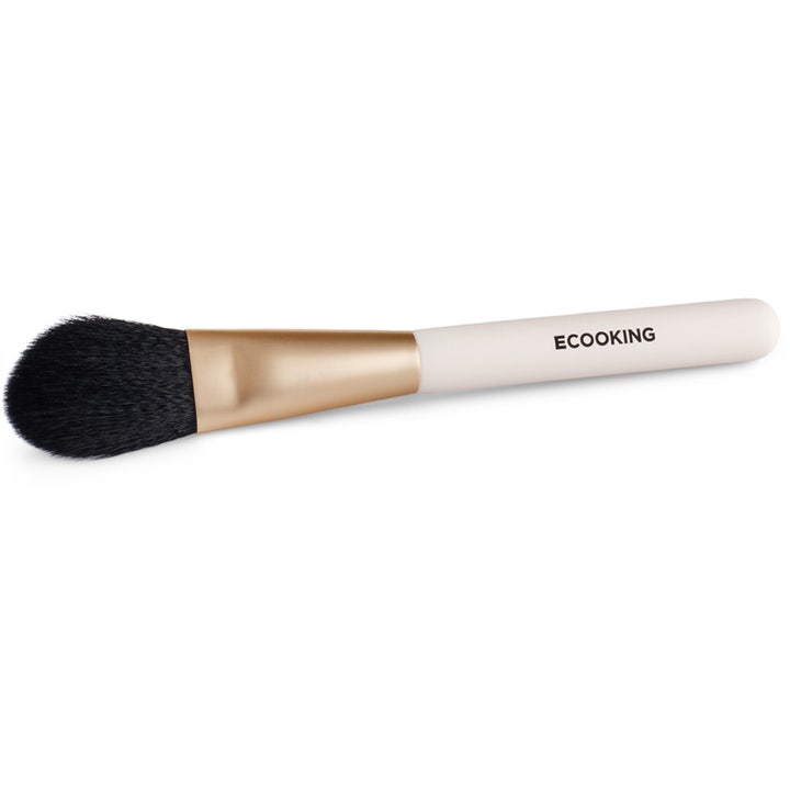 Blush Brush