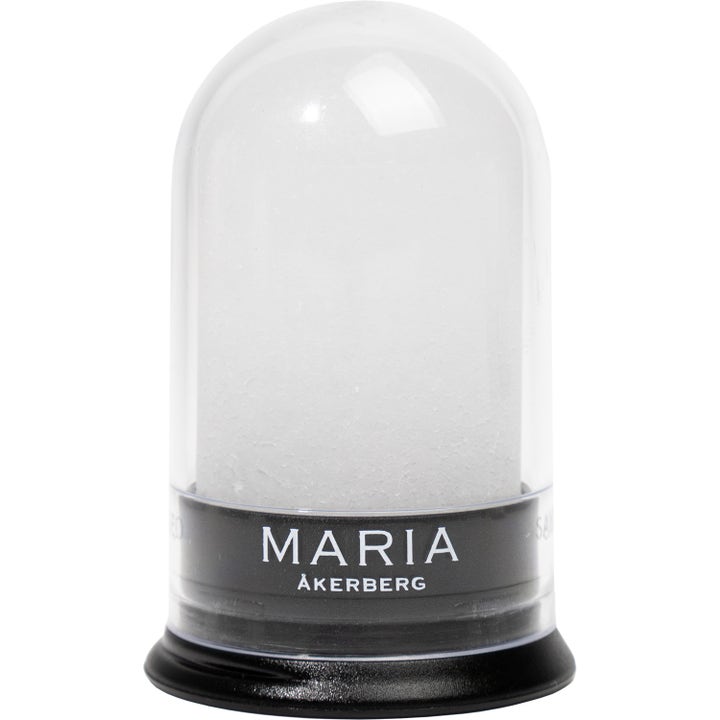Maria Åkerberg Saltdeodorant 50 g som motvirker lukt med hvit krystallstein i klar plasthylse og sort base.