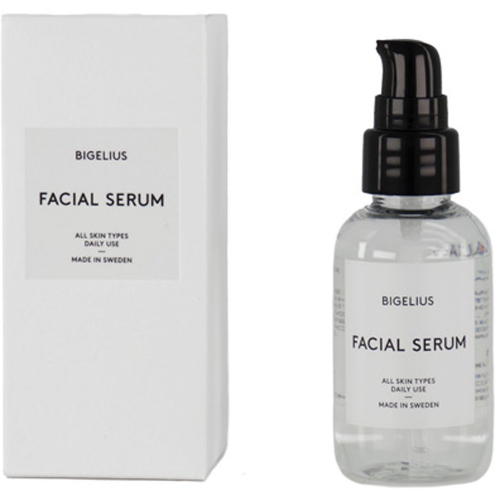 Bigelius Facial Serum 30 ml fuktighetsgivende ansiktsserum i klar glassflaske med svart pumpe og hvit eske