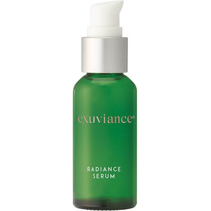 Exuviance Radiance Serum 30ml glødgivende ansiktsserum i grønn glassflaske med hvit og sølvfarget pumpe