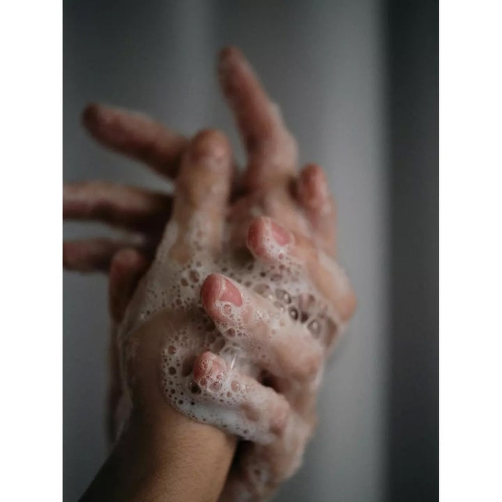 Rudolph Care Hand And Body Soap 500 ml pleiende dusjsåpe som gir et rikt og luftig skum på hendene