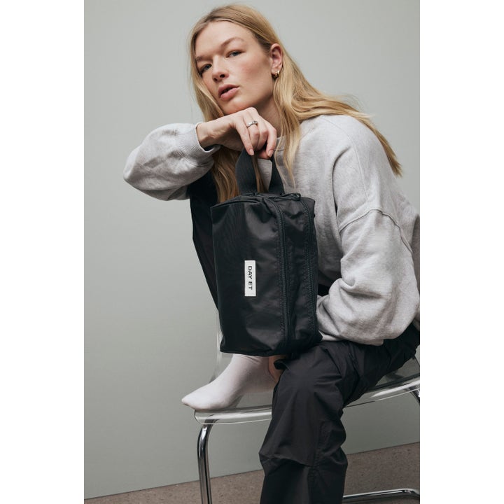 Gweneth RE-S Washbag L
