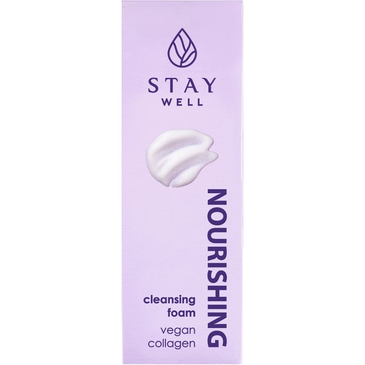 Stay Well Nourishing Cleansing Foam 150 ml vegansk ansiktsrens i lilla eske med bilde av kremet skumtekstur