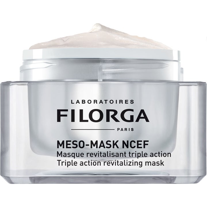 Filorga Meso-Mask NCEF 50 ml revitaliserende ansiktsmask i sølvkrukke viser en fyldig og kremet hvit tekstur.