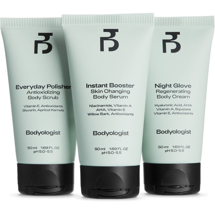 Bodyologist Discovery Gift Set 3 x 50 ml kroppspleiesett med AHA og niacinamide i tre mintgrønne tuber med sorte lokk.