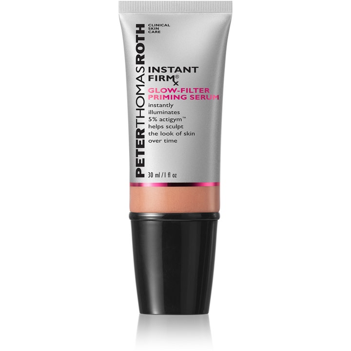 Peter Thomas Roth Instant FIRMx Glow-Filter Priming Serum 30 ml glødgivende serum i sølvfarget tube med svart kork