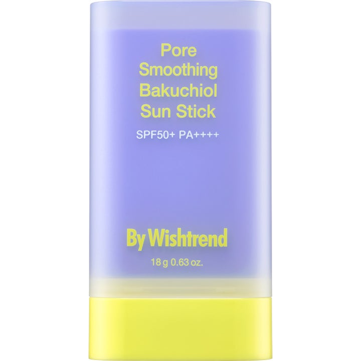 By Wishtrend Pore Smoothing Bakuchiol Sun Stick 18g solstift med spf 50 i lilla gjennomsiktig hylse med gul bunn.