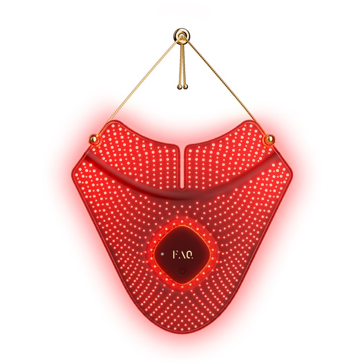 FAQ 211 LED Neck & Décolleté Mask 1 stk foryngende lysterapi i rød silikon med lysende LED-punkter og gulllenke