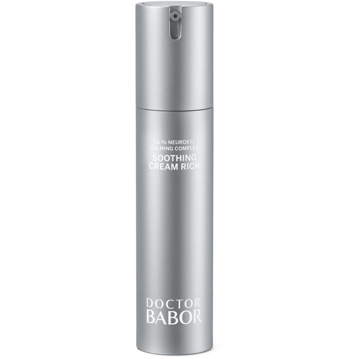 Doctor Babor Soothing Cream Rich beroligende ansiktskrem i en matt sølvfarget sylindrisk pumpeflaske