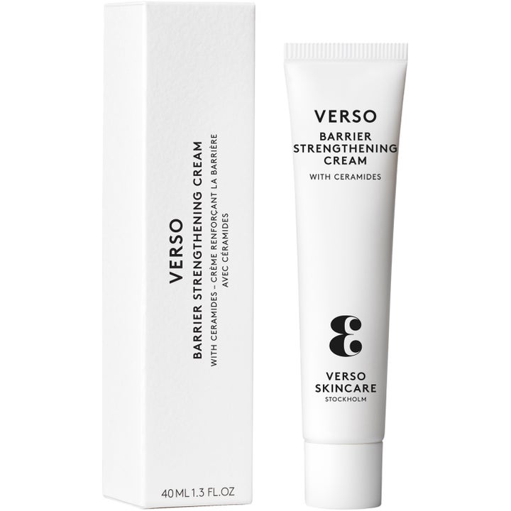 Verso Barrier Strengthening Cream 40 ml styrkende ansiktskrem med ceramider i hvit tube og eske
