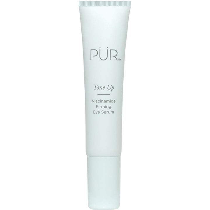 PÜR Tone Up Niacinamide Firming Eye Serum fasthetsgivende øyeserum i en slank hvit tube med grå tekst.