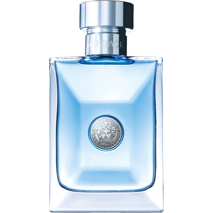 Versace Pour Homme herreparfyme i elegant firkantet glassflaske med lyseblå væske, sølvkork og ikonisk Medusa-logo.