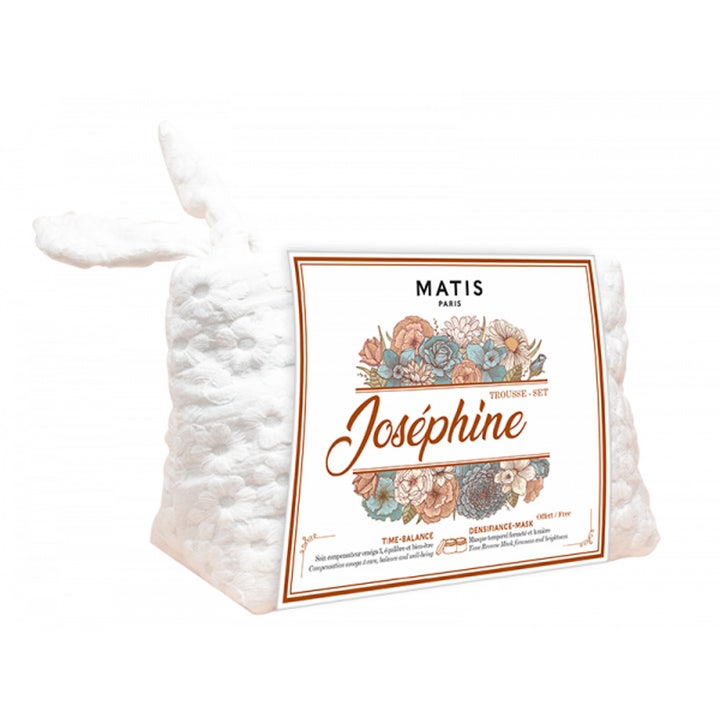 Matis Joséphine Trousse Set hudpleiesett som gir spenst i en hvit preget sminkepung med dekorativ sløyfe