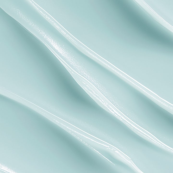 Biotherm Force Supreme Body Reshaper 125 ml kroppskrem med en glatt og lyseblå geltekstur