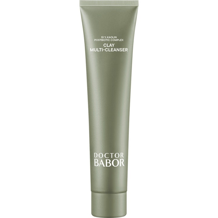 Doctor Babor Cleanformance Clay Multi-Cleanser dyprensende ansiktsrens i en grønn tube med hvit kork