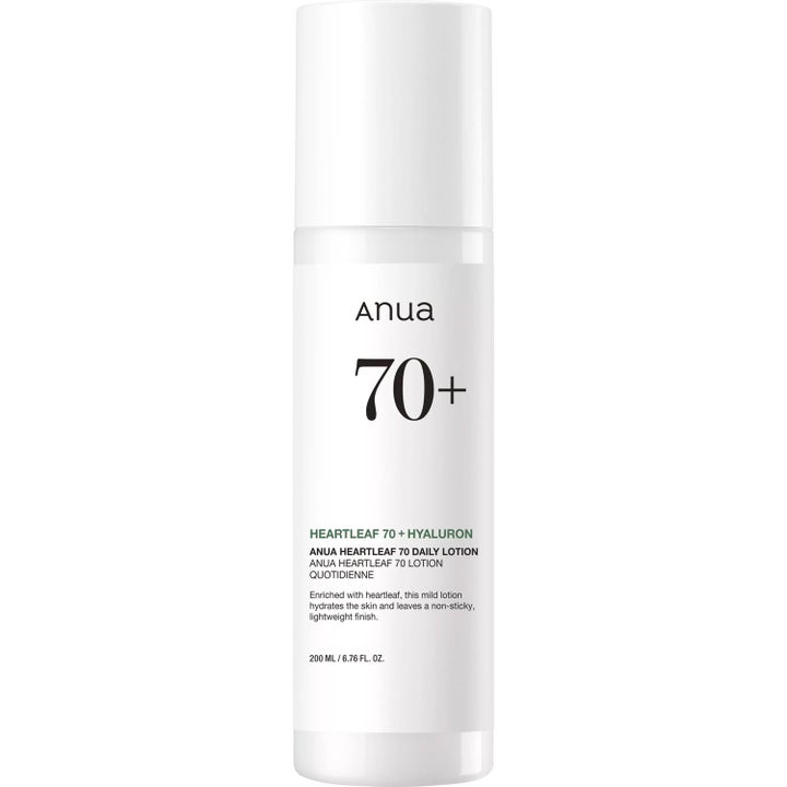 Anua Heartleaf 70 Daily Lotion 200 ml fuktighetskrem som beroliger huden i hvit flaske med pumpe
