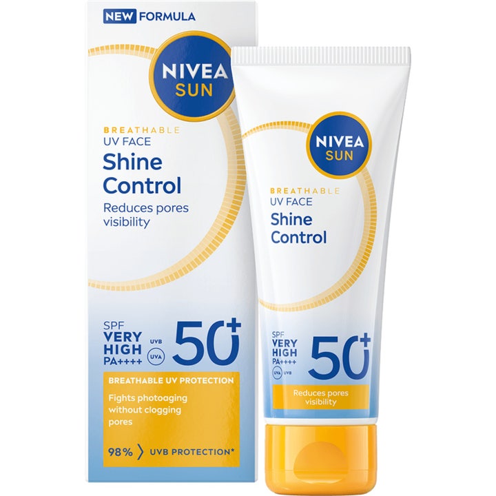 Nivea Sun UV Face Shine Control SPF 50 mattende solkrem i hvit tube og eske som gir mindre synlige porer