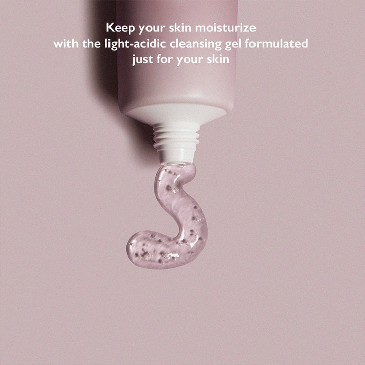 haruharu wonder Black Rice Moisture 5.5 Soft Cleansing Gel 100 ml ansiktsrens med klar geltekstur fra en lilla tube