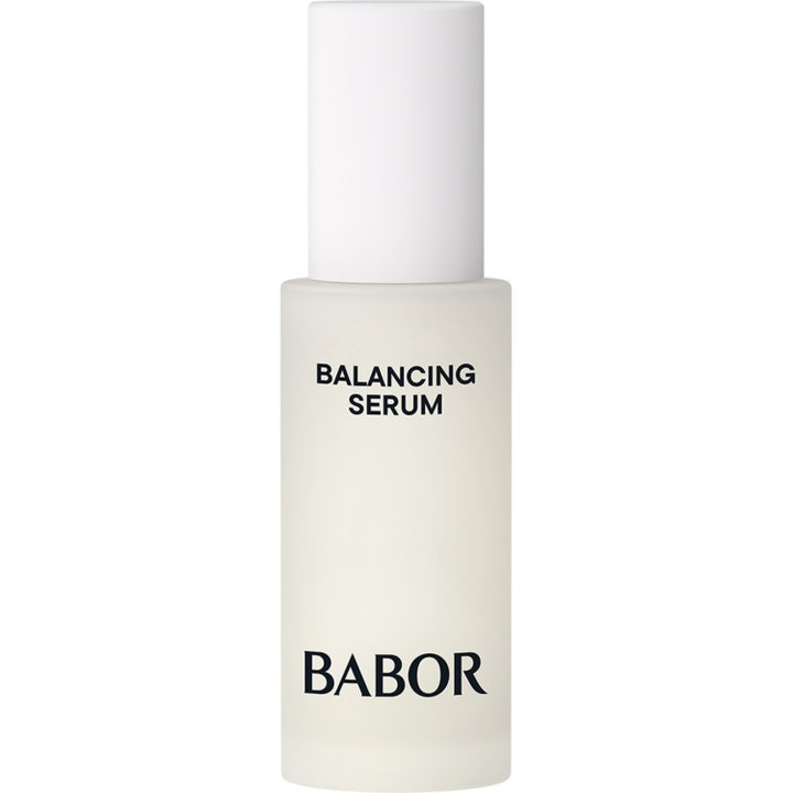 Babor Skinovage Balancing Serum 30ml balanserer huden i en frostet glassflaske med hvitt lokk og blå detaljer