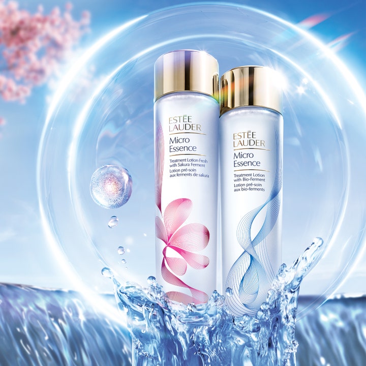 Estée Lauder Micro Essence 200 ml fuktighetsgivende ansiktsvann i frostet glassflaske med gullkork og vannsprut