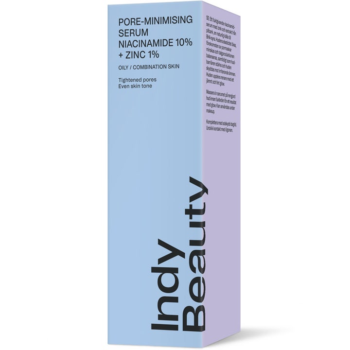 Indy Beauty Pore-minimising Serum 30 ml i lyseblå eske som balanserer fet og kombinert hud.