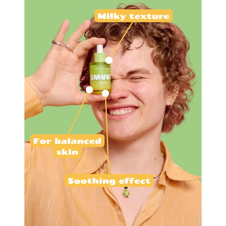 Smuuti Skin Pear Balance Serum 30 ml beroligende serum med melkeaktig tekstur som gir en balansert hud.