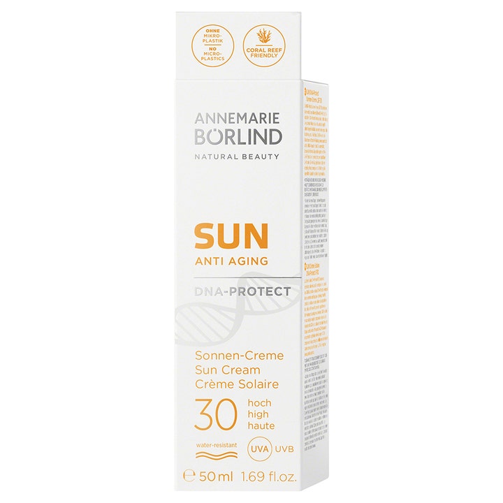 Annemarie Börlind Sun DNA Protect SPF 30 50 ml anti-aging solkrem i hvit eske med Coral Reef Friendly-merke.