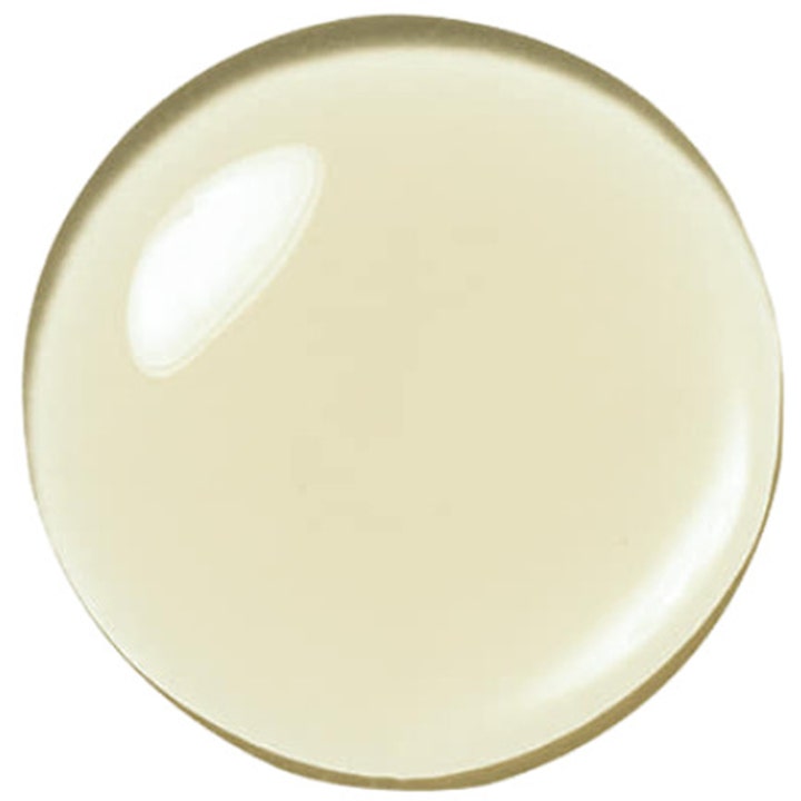 IDUN Minerals Oil Serum 30 ml ansiktsolje viser en dråpe av den klare og lysegule oljeteksturen som gir huden glød