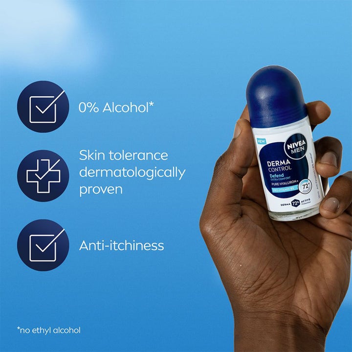NIVEA MEN Derma Control Defend 50 ml roll on deodorant som gir 72 timers beskyttelse uten alkohol i en hånd.