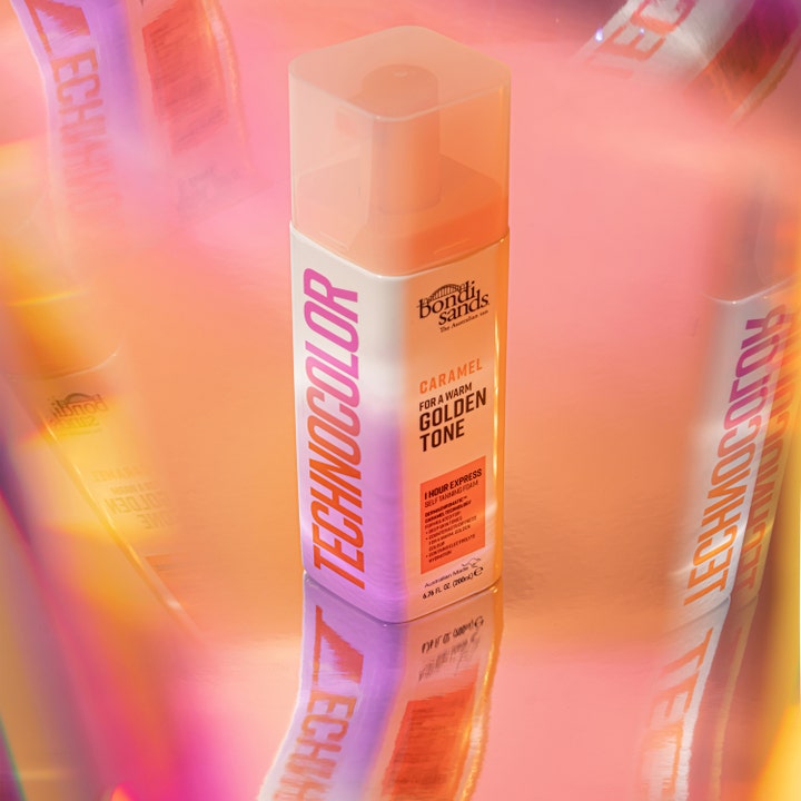 Bondi Sands Technocolor Caramel 200 ml selvbruning i hvit flaske med rosa tekst for en varm og gyllen glød.