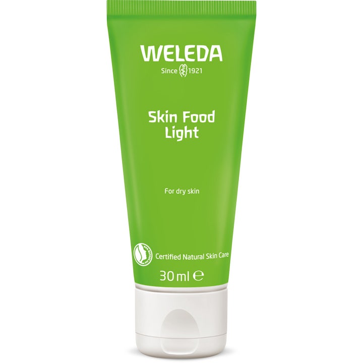Weleda Skin Food Light 30 ml fuktighetskrem gir pleie til tørr hud i en grønn tube med hvit flippkork