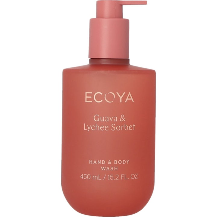 Ecoya Guava &amp; Lychee Sorbet 450 ml rengjørende kroppssåpe i en frostet korallfarget pumpeflaske.