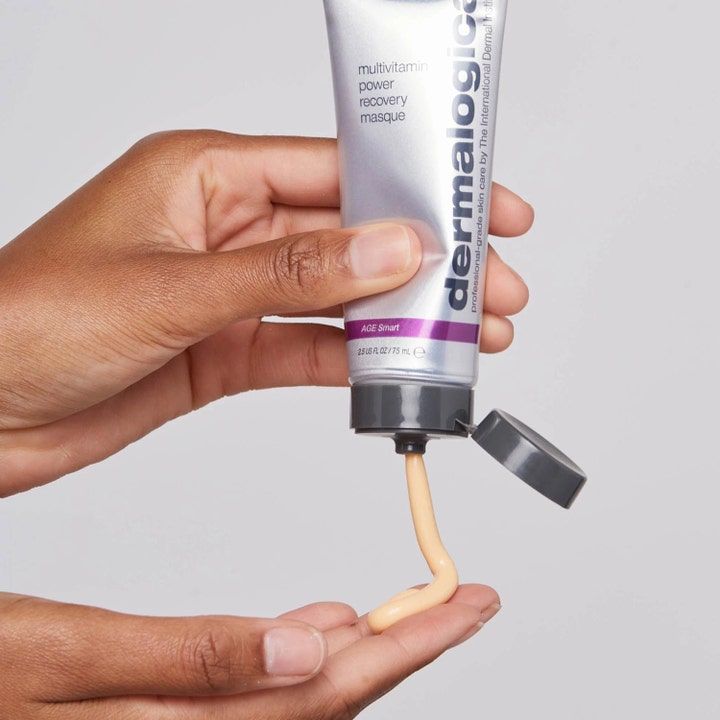 Dermalogica AGE smart Multivitamin Power Recovery Masque 15 ml ansiktsmaske med fyldig oransje krem i sølvtube