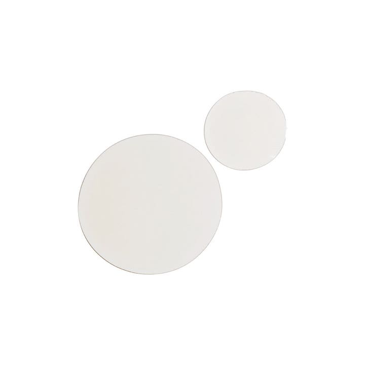 The Ordinary Retinol 0.5% in Squalane 30 ml ansiktsserum som fornyer huden viser en tekstur med to klare dråper.