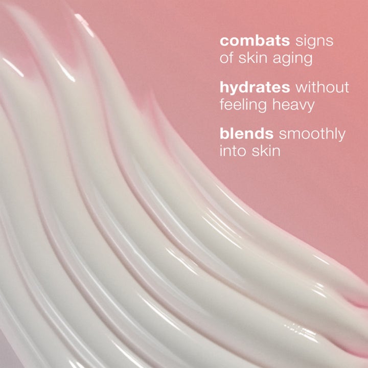 Dermalogica Dynamic Skin Recovery SPF50 100 ml dagkrem hvit kremet tekstur på rosa bakgrunn som motvirker aldringstegn