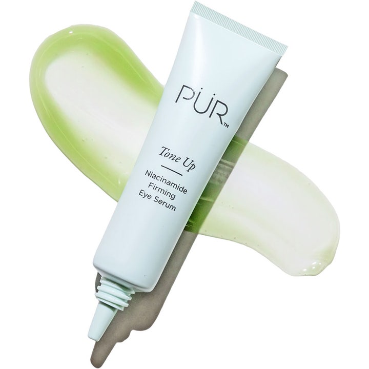 PÜR Tone Up Niacinamide Firming Eye Serum 12,5 ml oppstrammende øyeserum i tube med en frisk lysegrønn gelétekstur