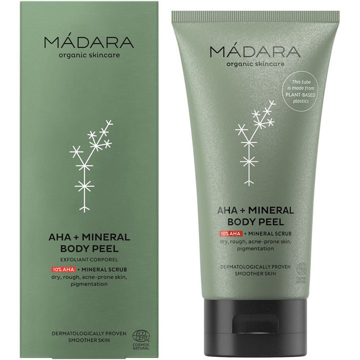 MÁDARA AHA + Mineral Body Peel 175 ml eksfolierende kroppspeeling i grønn tube og eske for glattere hud