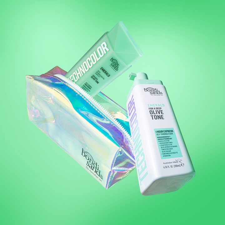 Bondi Sands Technocolor Face Serum 50 ml i sminkepung med skummousse for dyp oliventone